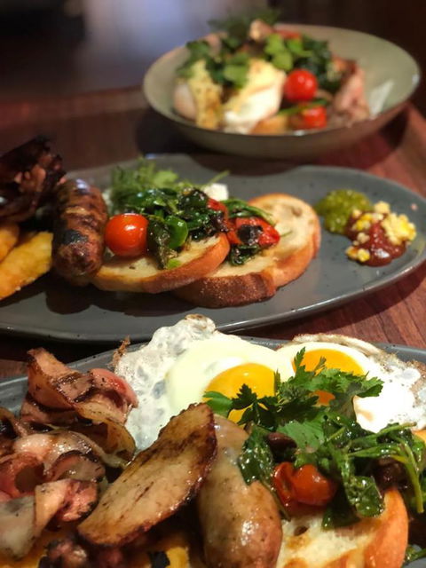 The Bearded Dragon Boutique Hotel - Getaway Accommodation 13