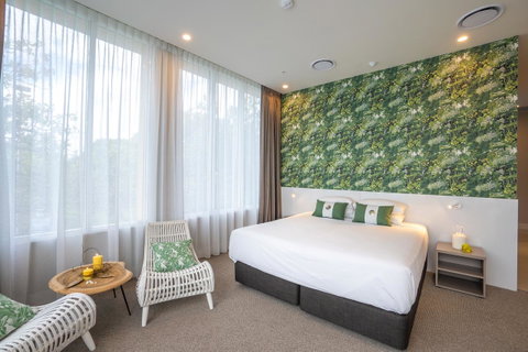 Pacific Hotel Cairns - Getaway Accommodation 0