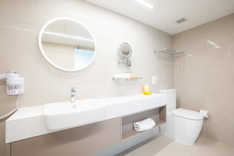 Pacific Hotel Cairns - Getaway Accommodation 21