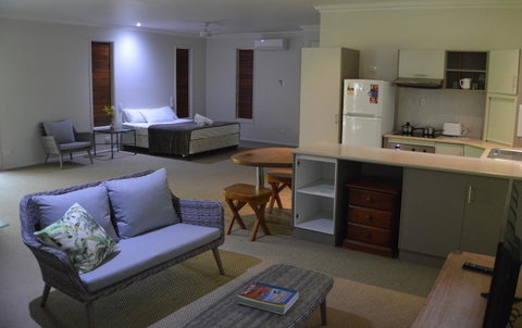 Eco Village Mission Beach - Getaway Accommodation 18