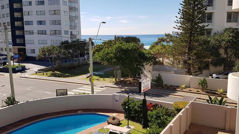 Surfers Chalet - Getaway Accommodation 17