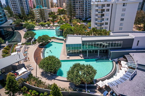 Q1 Resort & Spa - Official - Getaway Accommodation 2