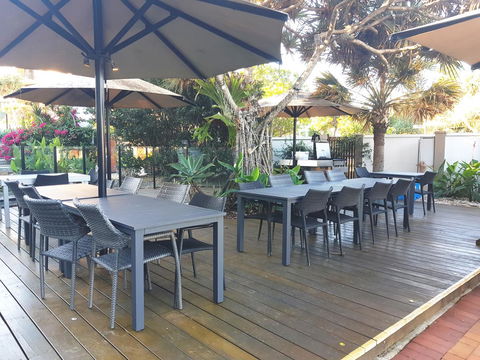 Casablanca Beachfront Apartments - Getaway Accommodation 2