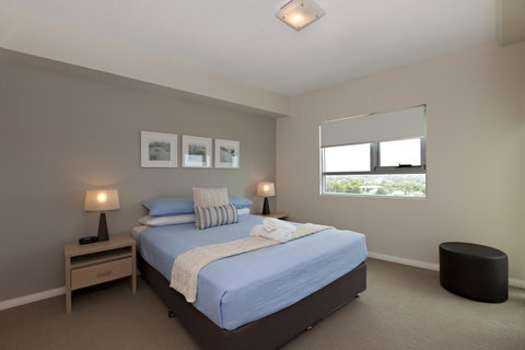 Proximity Waterfront Apartments - Getaway Accommodation 29