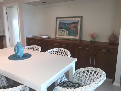 Proximity Waterfront Apartments - Getaway Accommodation 8