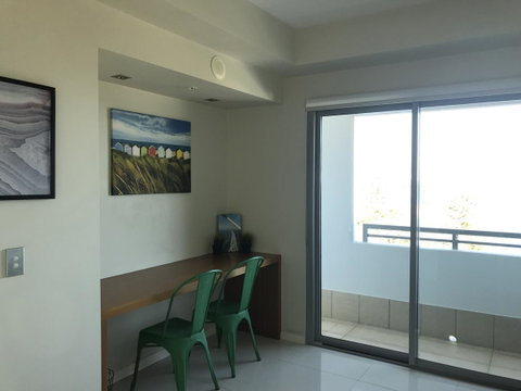 Proximity Waterfront Apartments - Getaway Accommodation 18