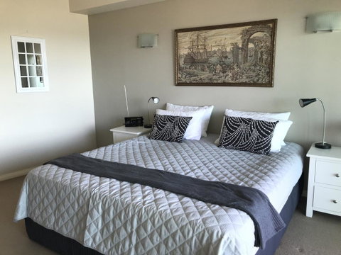 Proximity Waterfront Apartments - Getaway Accommodation 19