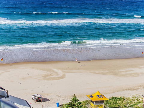Sunbird Beach Resort Main Beach - Getaway Accommodation 22