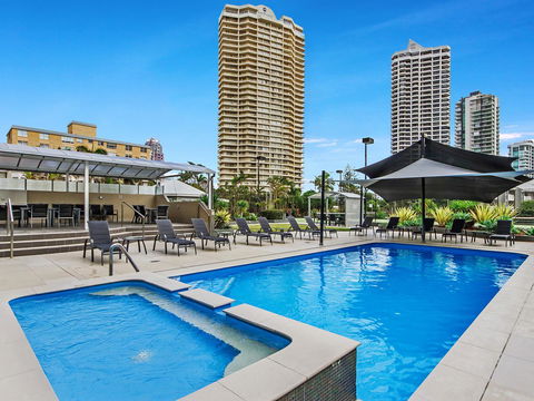 Sunbird Beach Resort Main Beach - Getaway Accommodation 0