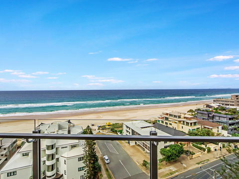 Sunbird Beach Resort Main Beach - Getaway Accommodation 3