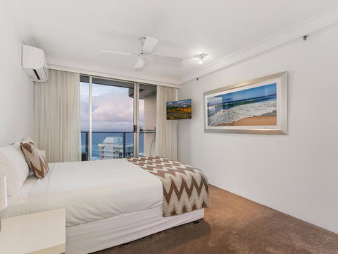 Sunbird Beach Resort Main Beach - Getaway Accommodation 12