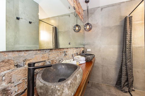 The Pink Hotel Coolangatta - Getaway Accommodation 8
