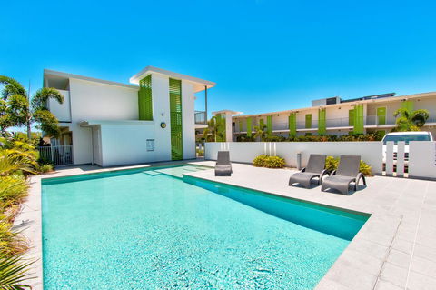 Mackay Oceanside Central Hotel Official - Getaway Accommodation 8