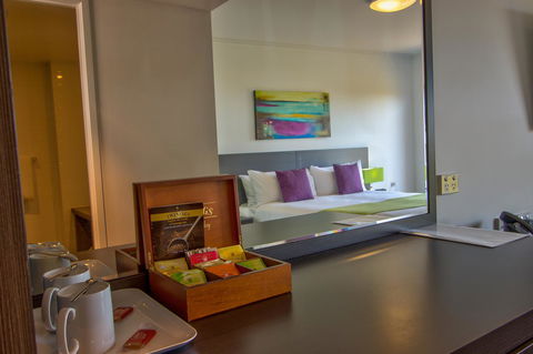 Mackay Oceanside Central Hotel Official - Getaway Accommodation 1