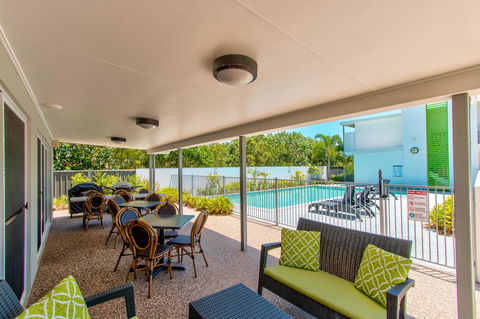 Mackay Oceanside Central Hotel Official - Getaway Accommodation 17