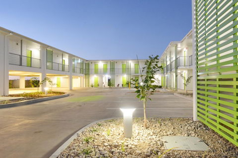 Mackay Oceanside Central Hotel Official - Getaway Accommodation 20
