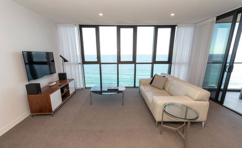 Rhapsody Resort - Official - Getaway Accommodation 24
