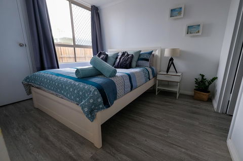 Sanctuary Beach Retreat - Getaway Accommodation 1