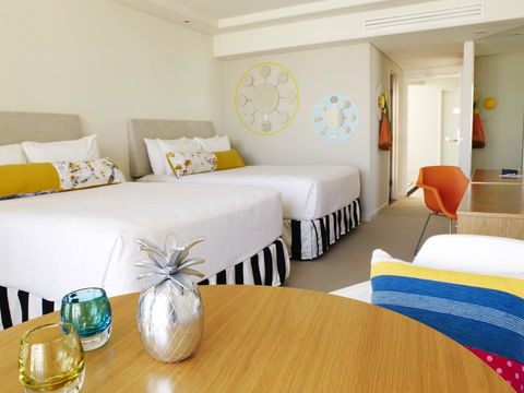 QT Gold Coast - Getaway Accommodation 9