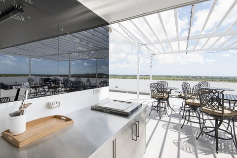 Riviera Mackay - Getaway Accommodation 17