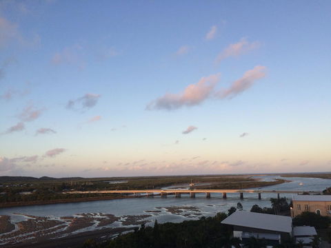 Riviera Mackay - Getaway Accommodation 10