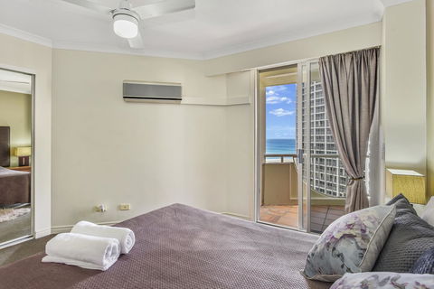 APR Private SUITES MOROC By The Beach - Getaway Accommodation 18