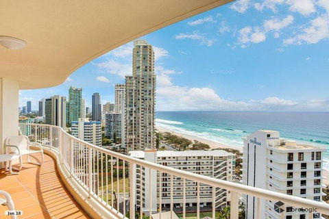 APR Private SUITES MOROC By The Beach - Getaway Accommodation 26