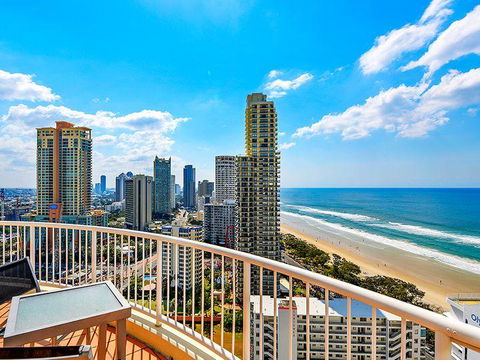 APR Private SUITES MOROC By The Beach - Getaway Accommodation 16