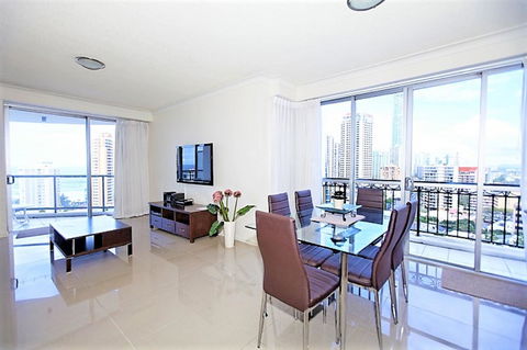 The Towers Of Chevron Renaissance - Holidays Gold Coast - Getaway Accommodation 32