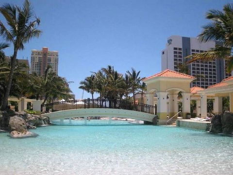 The Towers Of Chevron Renaissance - Holidays Gold Coast - Getaway Accommodation 4