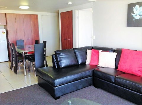 The Towers Of Chevron Renaissance - Holidays Gold Coast - Getaway Accommodation 41