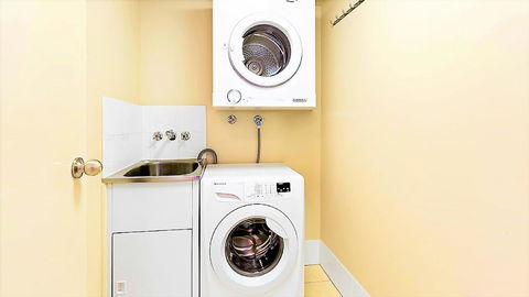 The Towers Of Chevron Renaissance - Holidays Gold Coast - Getaway Accommodation 34