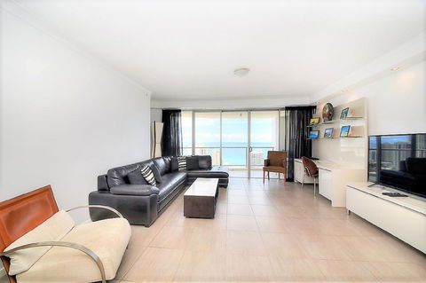 The Towers Of Chevron Renaissance - Holidays Gold Coast - Getaway Accommodation 20
