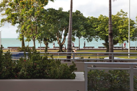 Vision Apartments - Getaway Accommodation 4