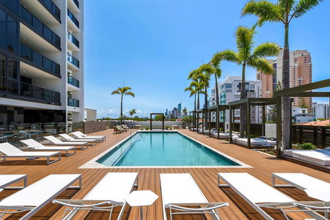 Qube Broadbeach Ocean View Apartments - Getaway Accommodation 17