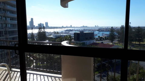 De Ville Apartments - Getaway Accommodation 4