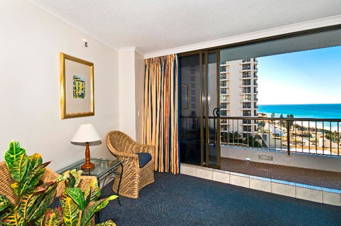 Surfers International Apartments - Getaway Accommodation 25