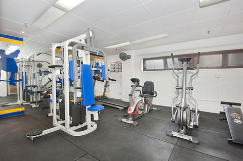 Surfers International Apartments - Getaway Accommodation 9
