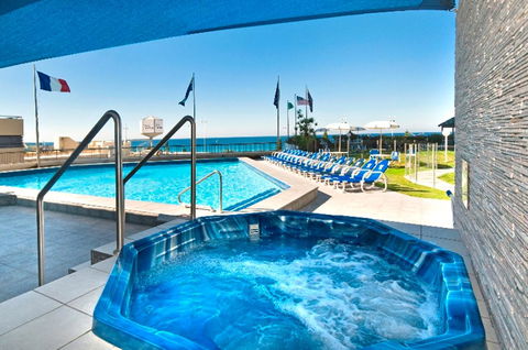 Surfers International Apartments - Getaway Accommodation 1