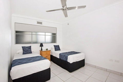 Surfers International Apartments - Getaway Accommodation 10
