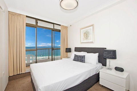 Surfers International Apartments - Getaway Accommodation 19