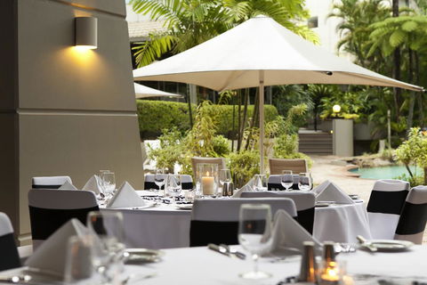 Novotel Cairns Oasis Resort - Getaway Accommodation 40