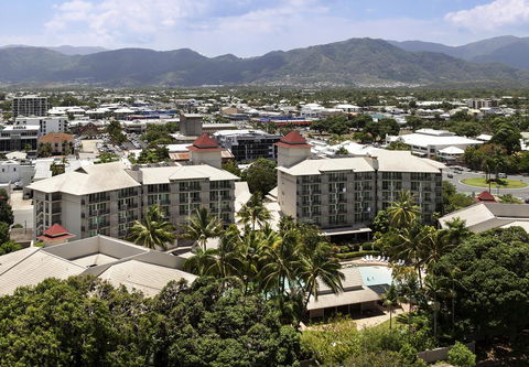 Novotel Cairns Oasis Resort - Getaway Accommodation 38