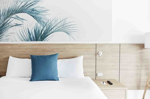 Novotel Cairns Oasis Resort - Getaway Accommodation 10