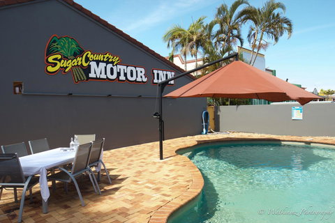 Sugar Country Motor Inn - Getaway Accommodation 1