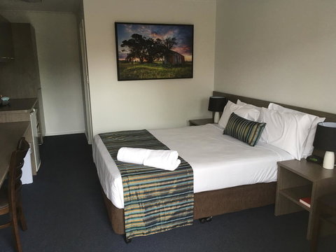 Sugar Country Motor Inn - Getaway Accommodation 16