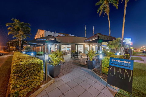 Sugar Country Motor Inn - Getaway Accommodation 3