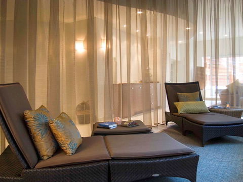 Pullman Cairns International - Getaway Accommodation 36