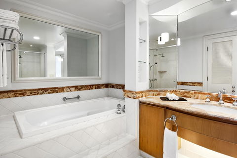 JW Marriott Gold Coast Resort & Spa - Getaway Accommodation 22