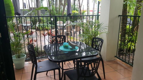 Jackies Holiday Apartment - Getaway Accommodation 11